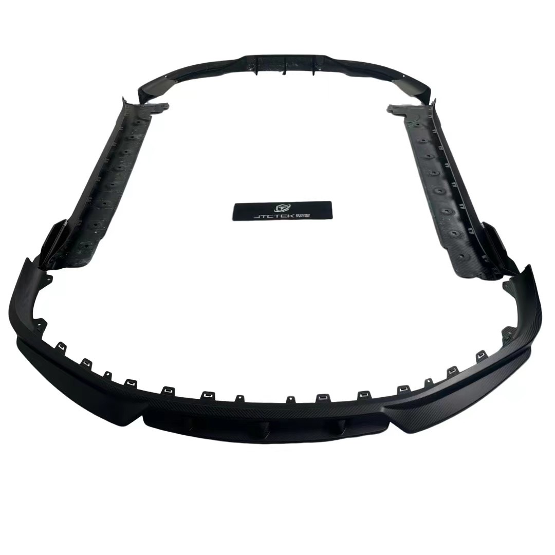 聚霆精密工艺:碳纤维包围重塑保时捷911,原厂卡扣1:1无缝安装